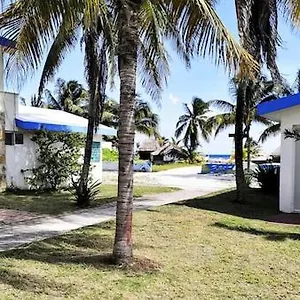 Hotel Villas Del Mar