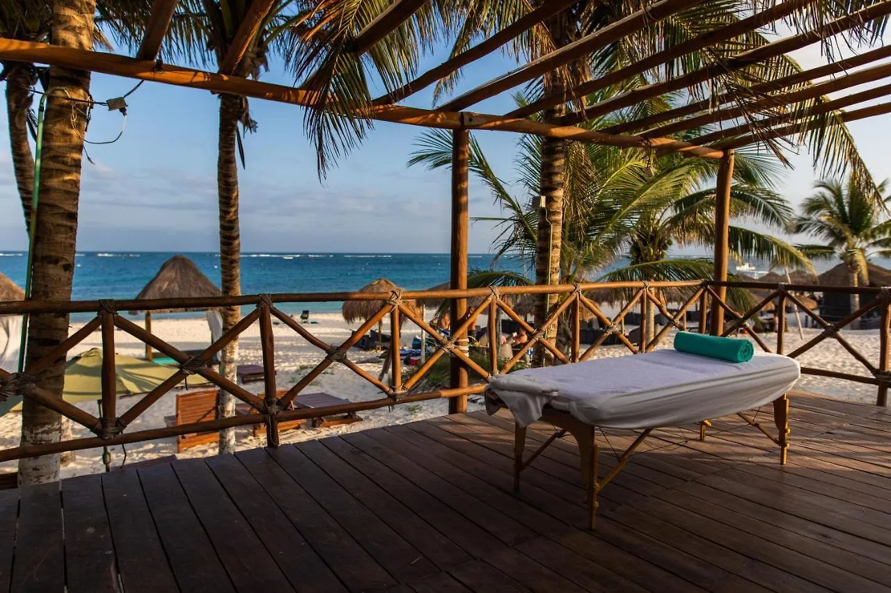 Hotel & Beach Club Ojo De Agua Puerto Morelos